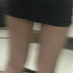 사진 흔들리면 다리 개얇어<b>보임</b>