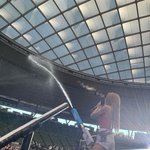 어제 워터밤 힐벗어도 다리이쁜 <b>솔라</b>