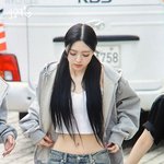 유나 오늘 뜬 <b>사진봄</b>?? 진짜 몸매 원탑이다