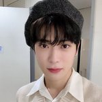 [추반] 너넨 <b>힙</b>한 스타일하면 어떤 머리가 더 먼저 떠오름