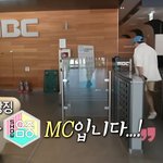 음방 엠씨 된 전현무가 아이돌들에게 인사하고 다니는 법