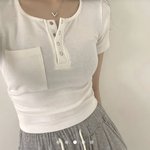 [댓글부탁해] 너네 이런 옷 <b>엄빠</b> 앞에서 입을 수 잇음??