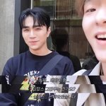 [모두드루와] 본인 소속사 직원한테 업무 인수인계 해주는 아이돌