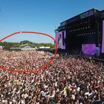 [이것좀봐줘] 빈 <b>군중</b>?? 뉴진스 롤라팔루자 스캠..