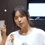 해린 렌즈든 쌩얼이든 움짤로보면 괜찮은데