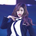 요즘 칼부림이니 뭐니 <b>흉흉</b>한데..