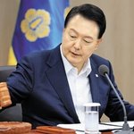 문재인 정권의 ‘<b>남</b> <b>탓</b>’ 타령은 유별났다
