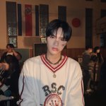 <b>지은호</b> 흑발맛집이었네…