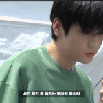 [TXT] ???: 서울에서 살고 투바투 <b>태현</b> 좋아합니다
