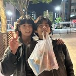 <b>뷔</b>랑 정국 힘내라