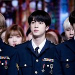 방탄 진 <b>낫투데이</b> 제복
