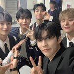 [모두드루와] 형원 <b>배너</b> 셀카 떴다