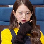 [드루와] 장원영 찐 <b>얼굴</b>크기 <b>궁금</b>한애들