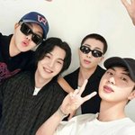방탄개<b>조아</b>