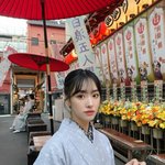 남친이랑 남친 어머니 같이 일하는 가게 갈 때 뭐 가지고 가는 게...