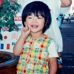 블핑 7주년 기념 <b>로제</b>가 올려준 멤버들 어린시절 사진