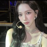 [댓글부탁해] 연<b>옌들</b> 셀카 뭐로 찍는 걸까?