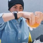 나만 와플에 <b>생크림</b> 개많은거 싫어하냐