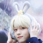 같이 다니면 <b>더위</b>도 모를듯