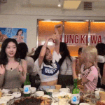 있지 술마시면서 라이브하는거 봄???