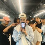 엔시티팬들아 이거누구누구냐 어그<b>로아님</b> 불편하면 답만알고 바로삭제함...