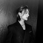 현진 하트<b>웅</b><b>앵</b>행사 인스타 +  묶머 +  장발