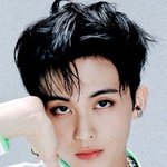 내가 5년동안 좋아했던 어떤 남자가 <b>생각남</b>