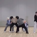 [댓글부탁해] 투바투 멤버좀 알려주라