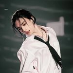 <b>현진</b> 내 남편 된 지 6일째