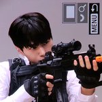 엘 김명수 진짜 <b>개미</b>쳣네