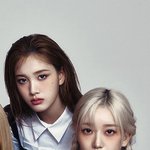 <b>왼쪽</b>이 언니 같고 오른쪽이 동생 같은데