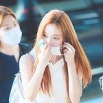 윈터 <b>흰색</b>옷 잘어울림