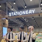와 쟈니 피지컬 미쳣네