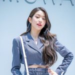 궁금한 게 있는데 말이야 여자들은 왜 그리들 얘를 못잡아먹어서 안달인거야...
