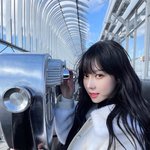 사람의 탈을 쓴 <b>인형들</b> 아닐까