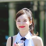 비주얼 <b>칭찬</b> 스티커 주고 싶다