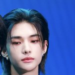 며칠 전 <b>현진</b> 턱이야