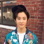 <b>마크</b>야 너 진심 잘생겼어