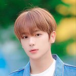 현재는 현재<b>이자</b> 미래다