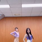 와.. 둘 다 비율 <b>미침</b>