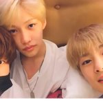 [스키즈] 아 복승아 너무 <b>애기</b>다