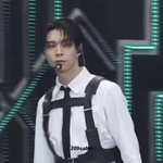 <b>쟈니</b> 진짜 머리 왜 기른거임?