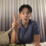 얘들아 <b>셔누</b> 잘생김