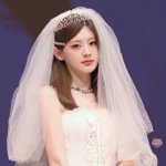 슽테이씨 <b>세은</b>이 이날 사진 엄청돈다