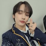 [TXT] 휴닝이 진짜 <b>셀카</b>