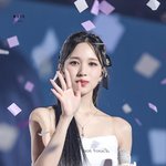 천상계 <b>여</b><b>돌</b> 얼굴 한번 보고 가실?
