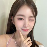 너무 이뻐도 <b>반칙</b>입니다