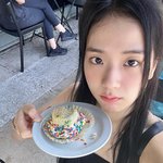 [엔터톡] 블핑 지수 미국투어중에 말리부해변 간듯