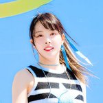 비주얼이 인간의 것이 아닌 듯한 <b>여</b><b>돌</b>