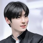 <b>미남</b>의 교과서랄까